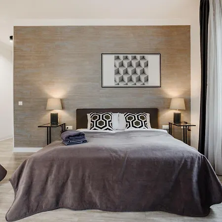 3br By New York Cafe In Iconic District Lägenhet Budapest